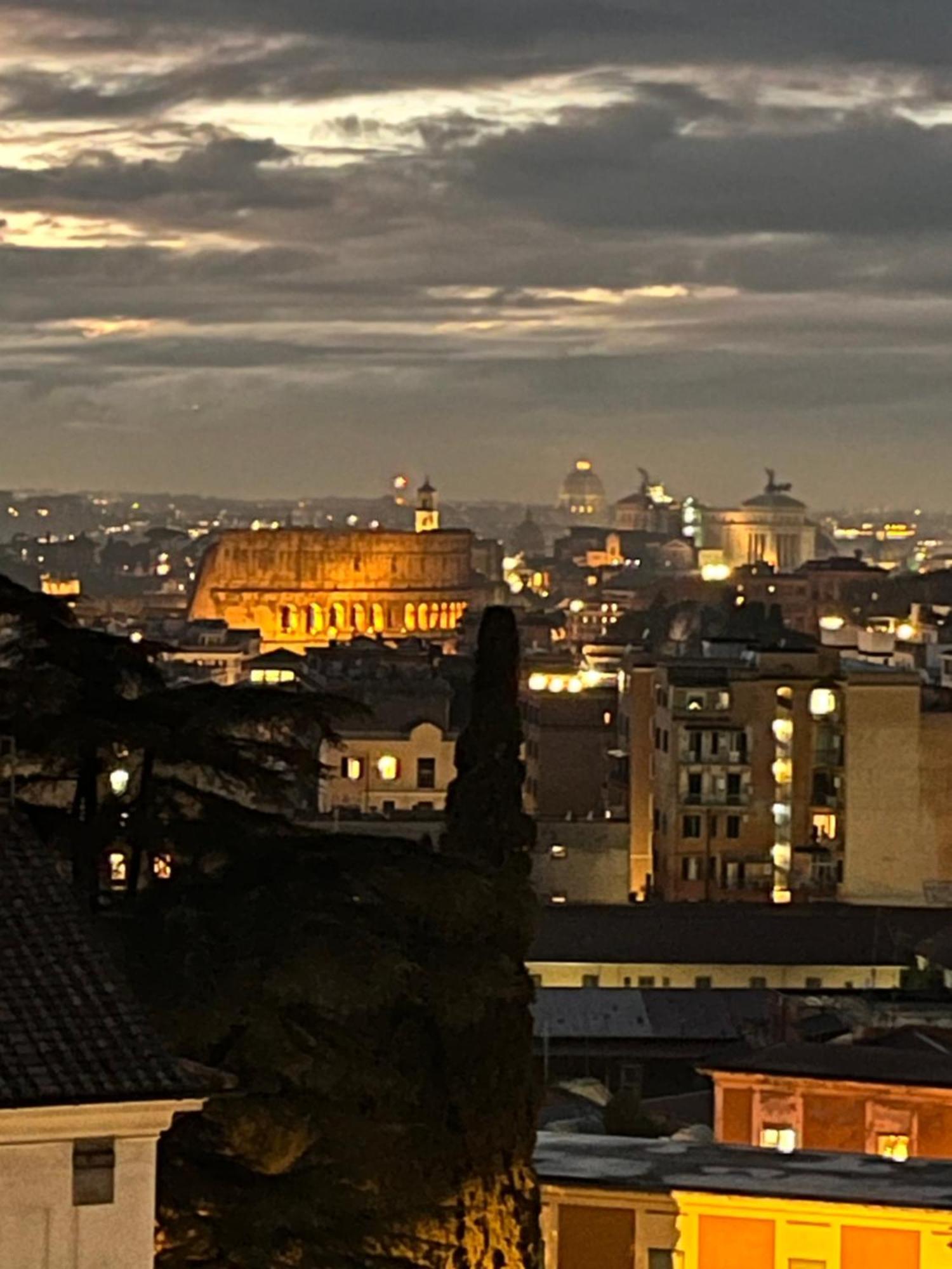 Colosseum Deluxe 罗马 外观 照片